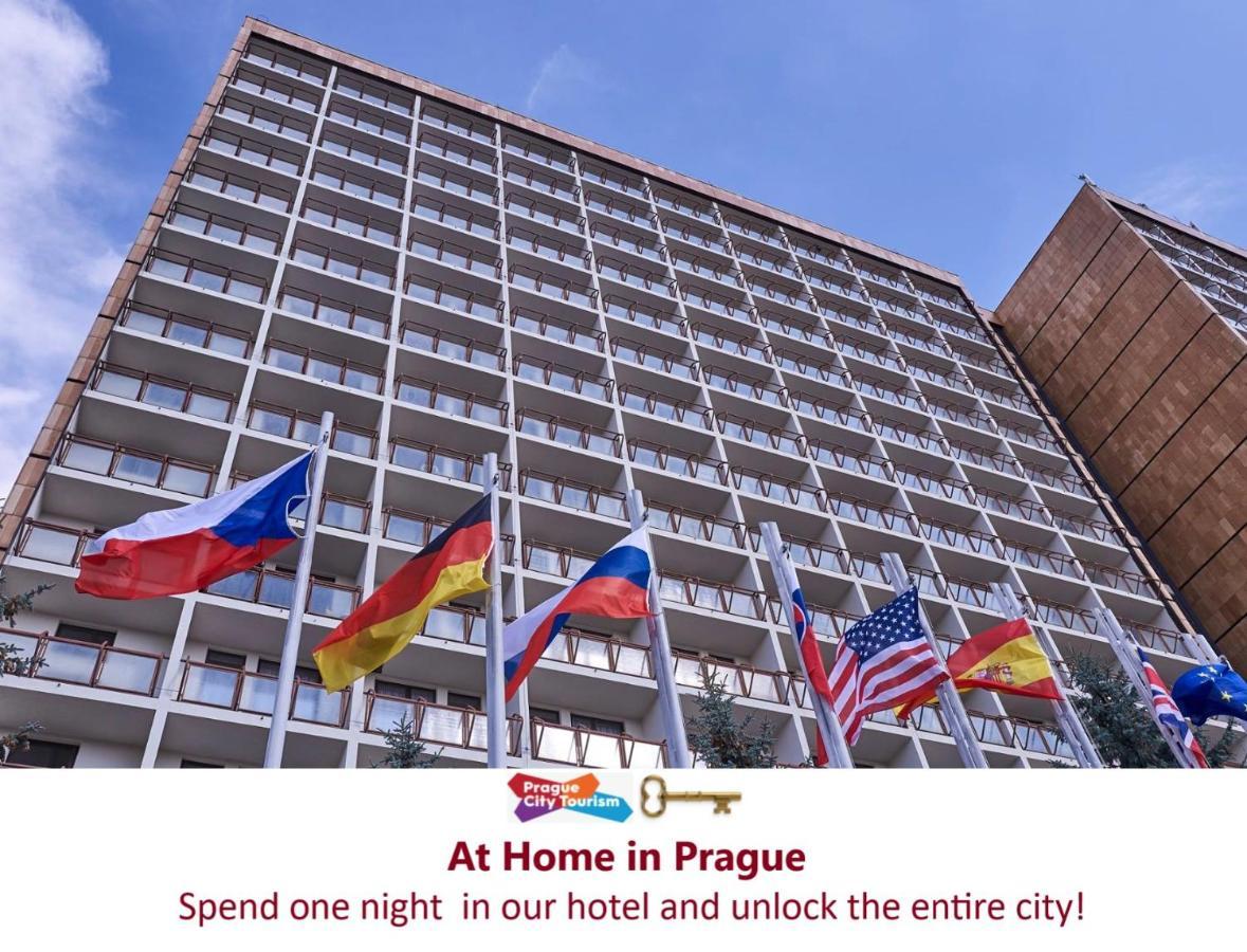 Krystal Hotel Praga